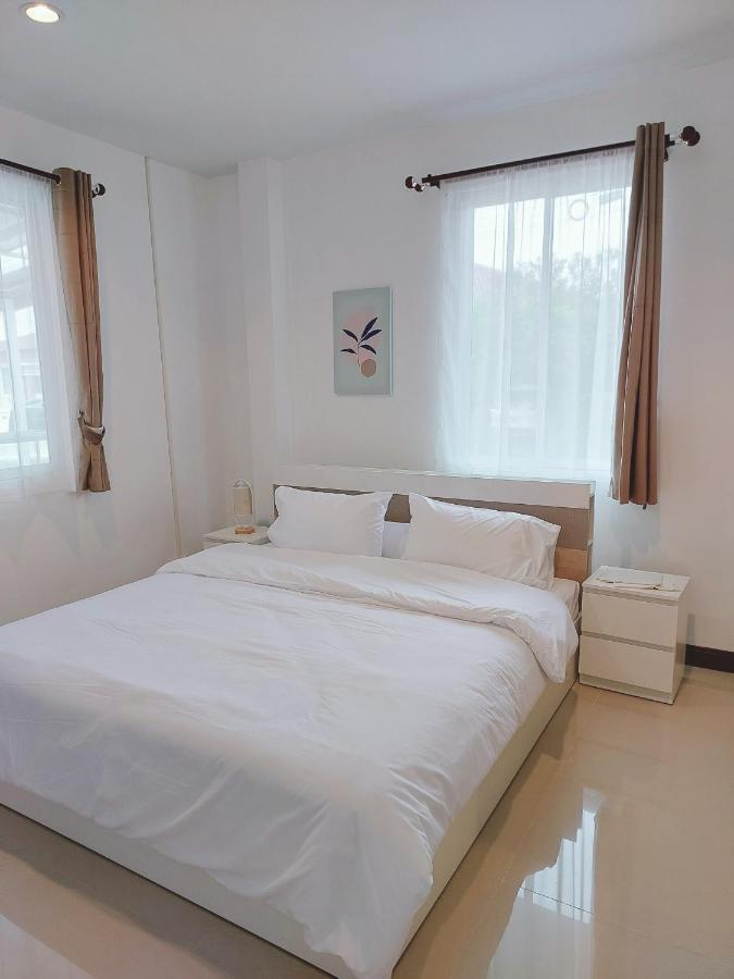 Happy Space วิลล่าทั้งหลัง 2นอน 2น้ำ ฟรี Wifi จอดรถ Nakhon Phanom Exterior foto